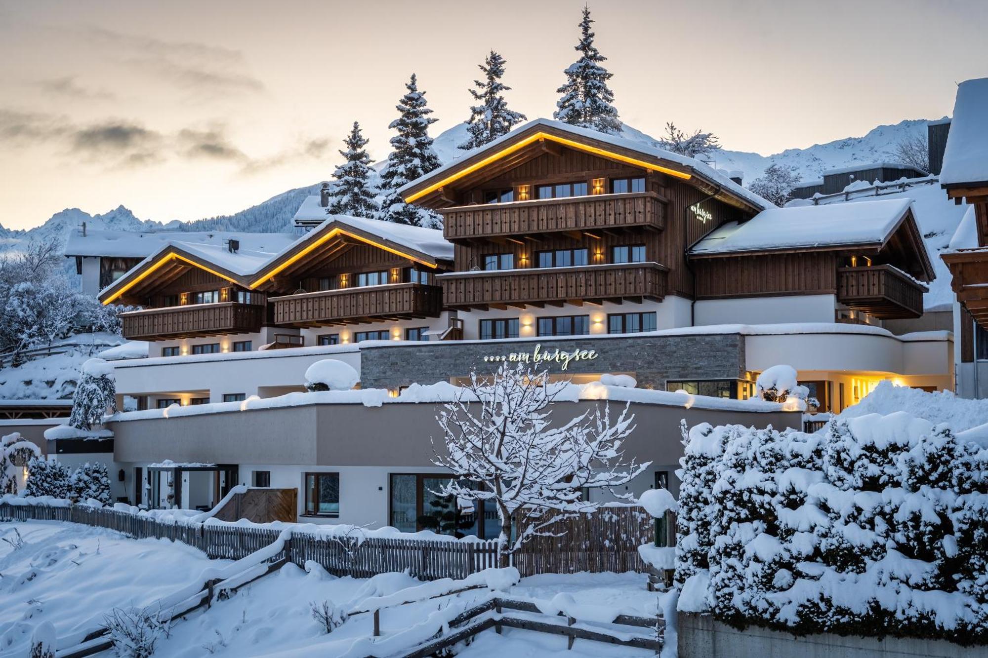 Alpin Chalet Am Burgsee Ladis Extérieur photo